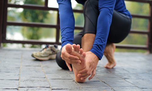 Pinched Nerves: Causes, Symptoms, and Treatment - Run Doc Wellness